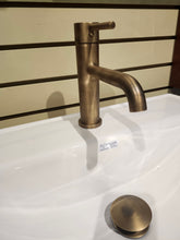 Charger l'image dans la galerie, BARIL Robinet de lavabo monotrou, renvoi inclus